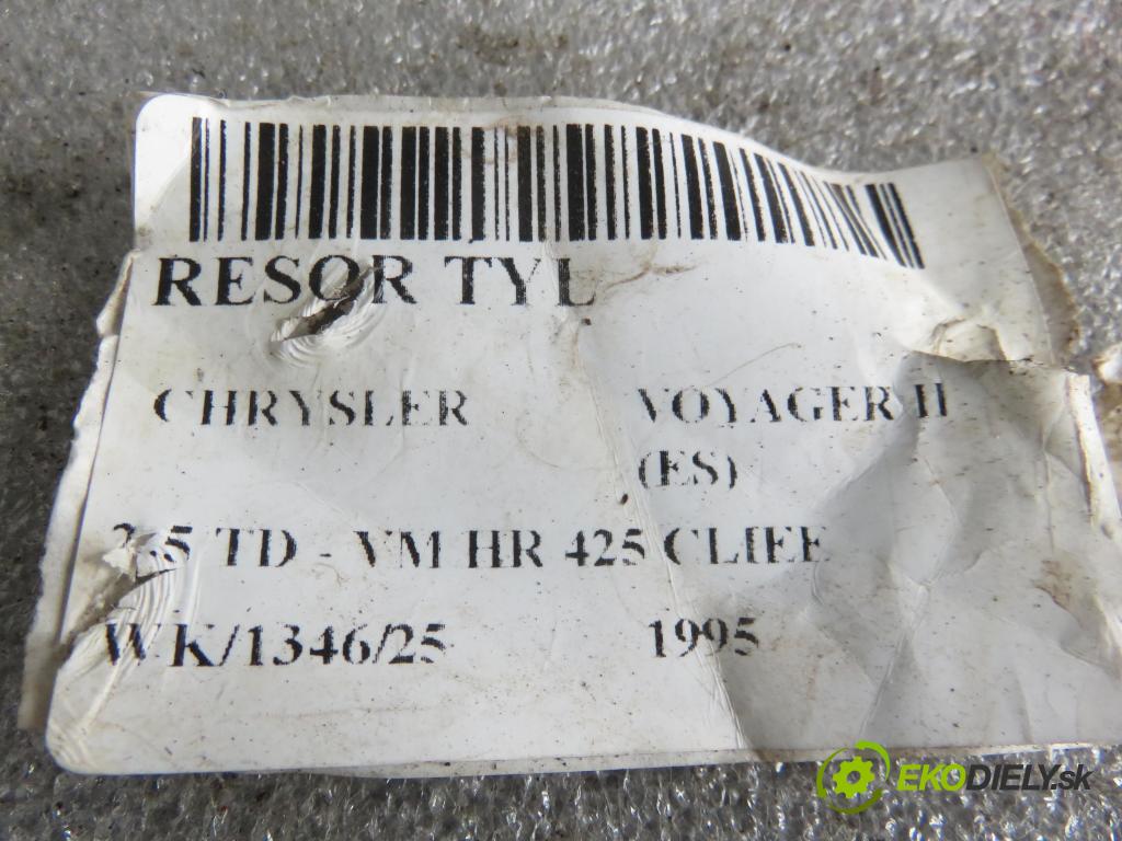 CHRYSLER VOYAGER II (ES) MINIVAN 1995 85,00 2.5 TD - VM HR 425 CLIEE 2499,00 Listové pero zadné