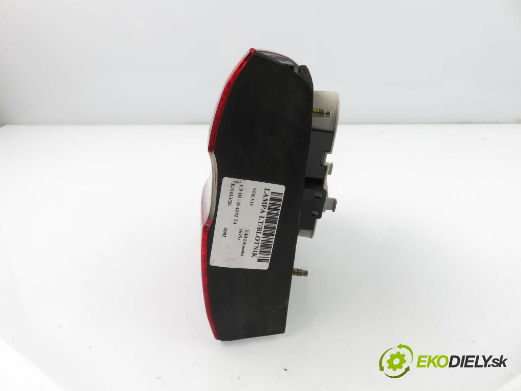 VOLVO V40 Kombi (645) KOMBI 2002 75,00 1.9 DI - D 4192 T4 1870,00 světlo levé zadní