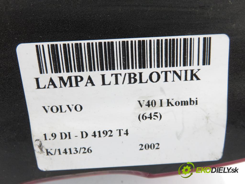 VOLVO V40 Kombi (645) KOMBI 2002 75,00 1.9 DI - D 4192 T4 1870,00 světlo levé zadní