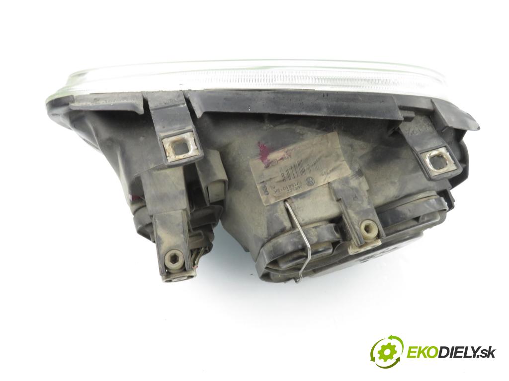 VW GOLF IV (1J1) HB 1998 66,00 1.9 TDI 90 - ALH 1896,00 Svetlo PP 1J1941018K