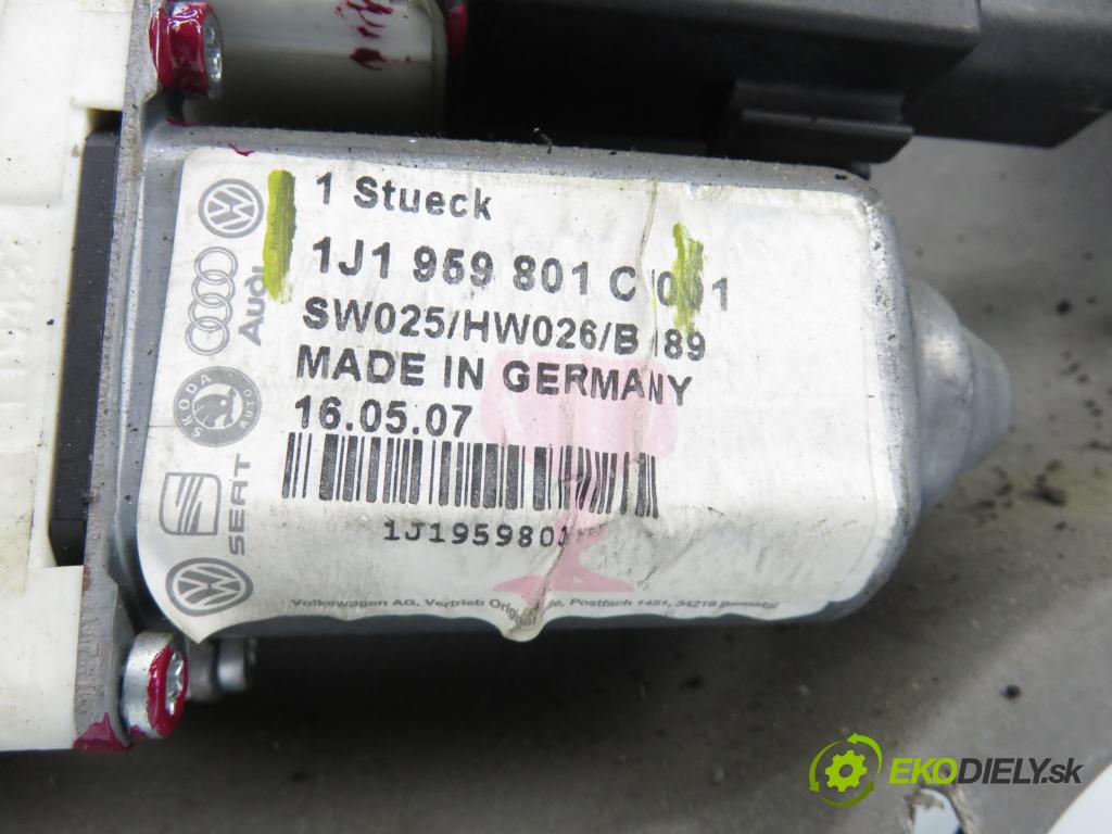 VW GOLF IV (1J1) HB 1999 66,00 1.9 TDI - AGR 1896,00 Mechanizmus okien 1J1959801C ; 1J4837755E