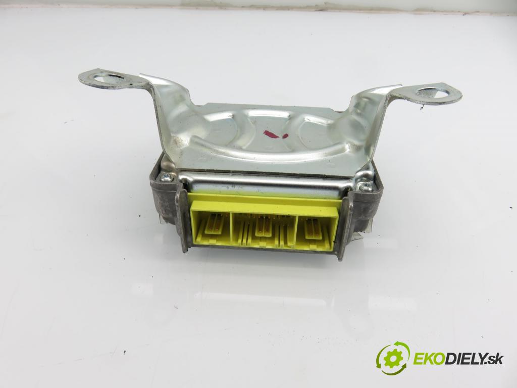 TOYOTA YARIS (_P1_) HB 2004 64,00 1.3 (SCP12_) - 2SZ-FE 1298,00 MODUL air BAG 891700D080 ; 209996102
