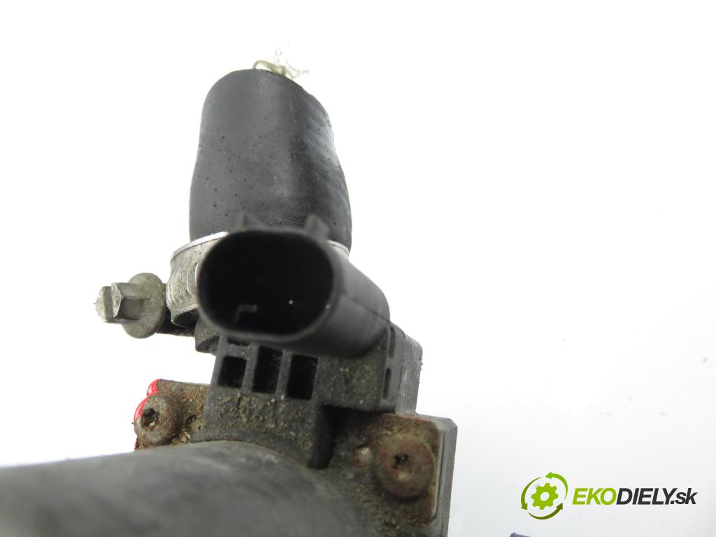 BMW 3 Touring (E46) KOMBI 2004 110,00 320 d 150 - M47 D20 (204D4) 1995,00 Pumpa vody elektrická 8369807 ; 1147412149