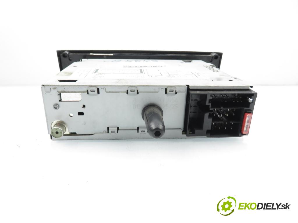 FIAT GRANDE PUNTO (199_) HB 2009 57,00 1.4 - 350 A1.000 1368,00 RADIO CD 7354813000