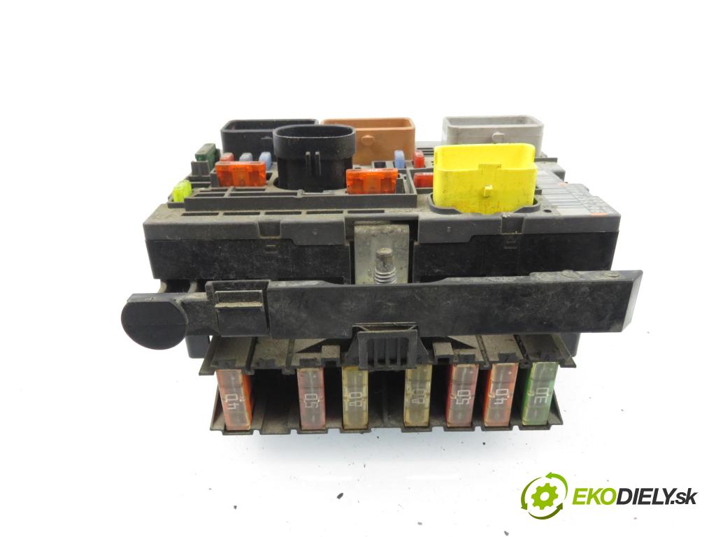 PEUGEOT PARTNER Skrzynia FURGON 2011 55,00 1.6 HDi - 9HT (DV6BTED4) 1560,00 MODUL BSM 9675878480