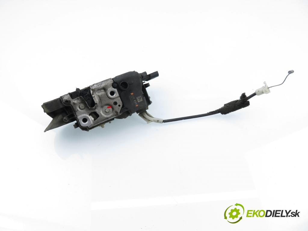 PEUGEOT PARTNER Skrzynia FURGON 2011 55,00 1.6 HDi - 9HT (DV6BTED4) 1560,00 zámok dvierka 828420 ; PSA828420