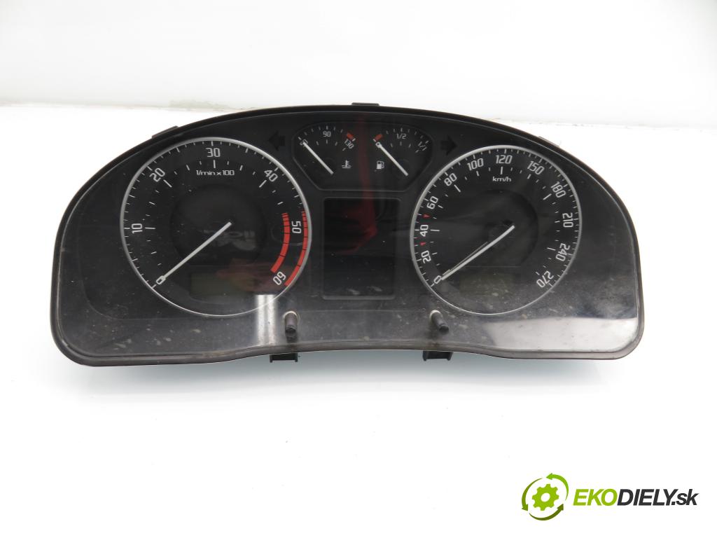 SKODA SUPERB I (3U4) SEDAN 2007 85,00 1.9 TDI - BPZ 1896,00 Prístrojovka elektrický 3U0920842D