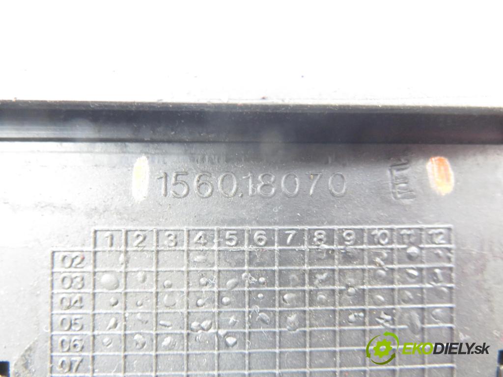 RENAULT SCENIC II (JM0/1_) MINIVAN 2004 82,00 1.6 16V (JM1R) 112 - K4M 766 1598,00 Panel ovládania okien 8200160603 ; 156018070E
