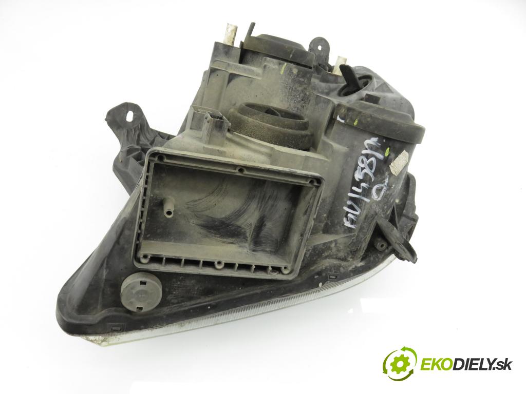OPEL MERIVA A nadwozie wielkoprzestrzenne (MPV) (X03) MINIVAN 2004 74,00 1.6 16V - Z 16 XE 1598,00 Svetlo PP 93321053 ; 89308560