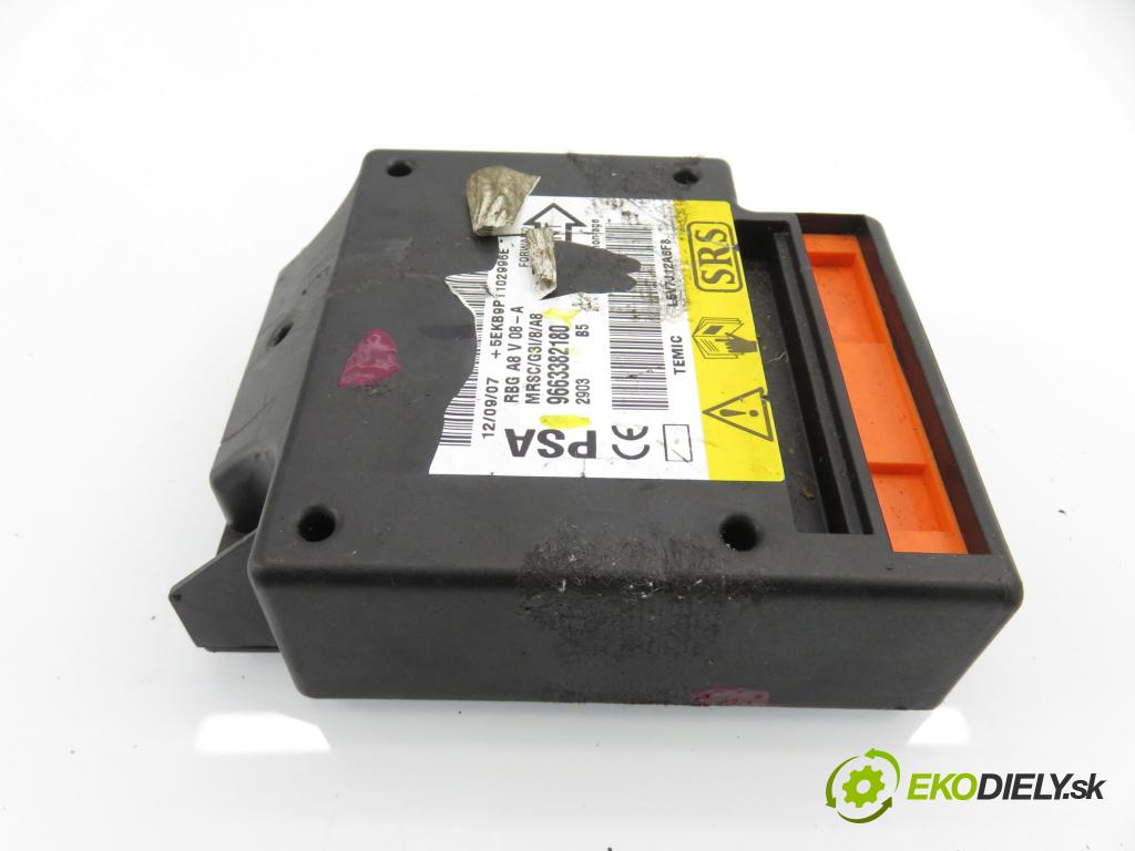 CITROEN C3 I (FC_) HB 2004 50,00 1.4 HDi - 8HZ (DV4TD) 1398,00 MODUL air BAG 9663382180