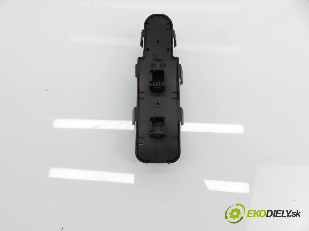 CITROEN C4 I (LC_) HB 2005 80,00 1.6 HDi- 9HZ (DV6TED4) 1560,00 Panel ovládania okien