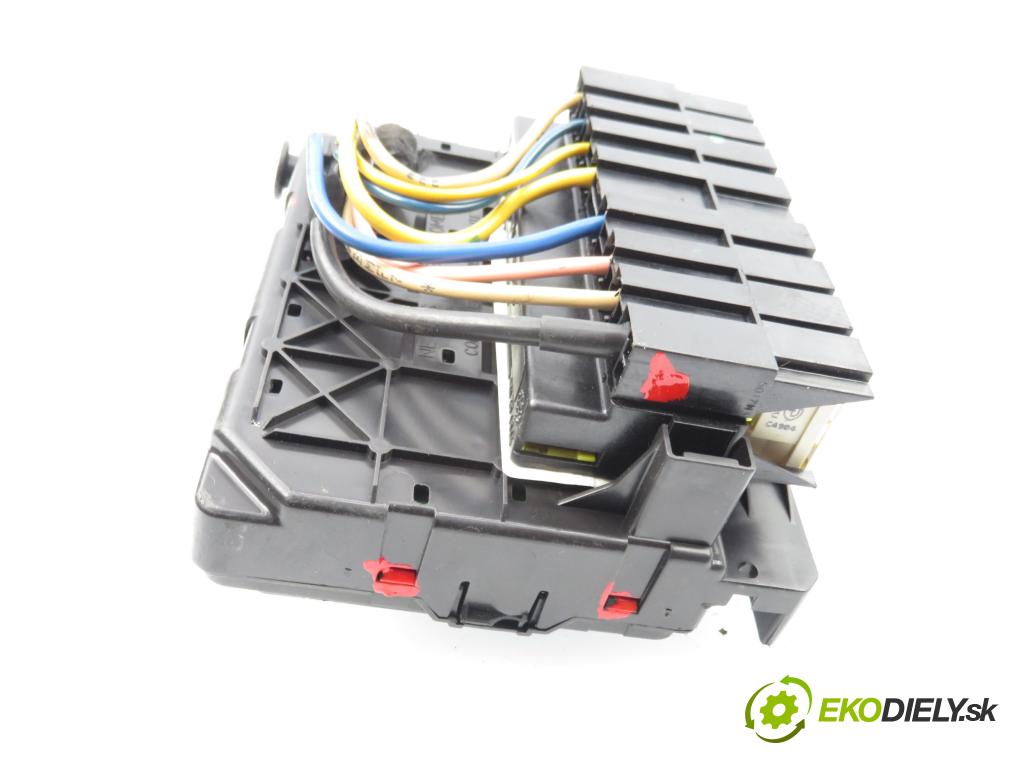 CITROEN C2 (JM_) HB 2005 50,00 1.4 - KFV (TU3JP) 1360,00 MODUL BSM 9650618380 ; T118470004L