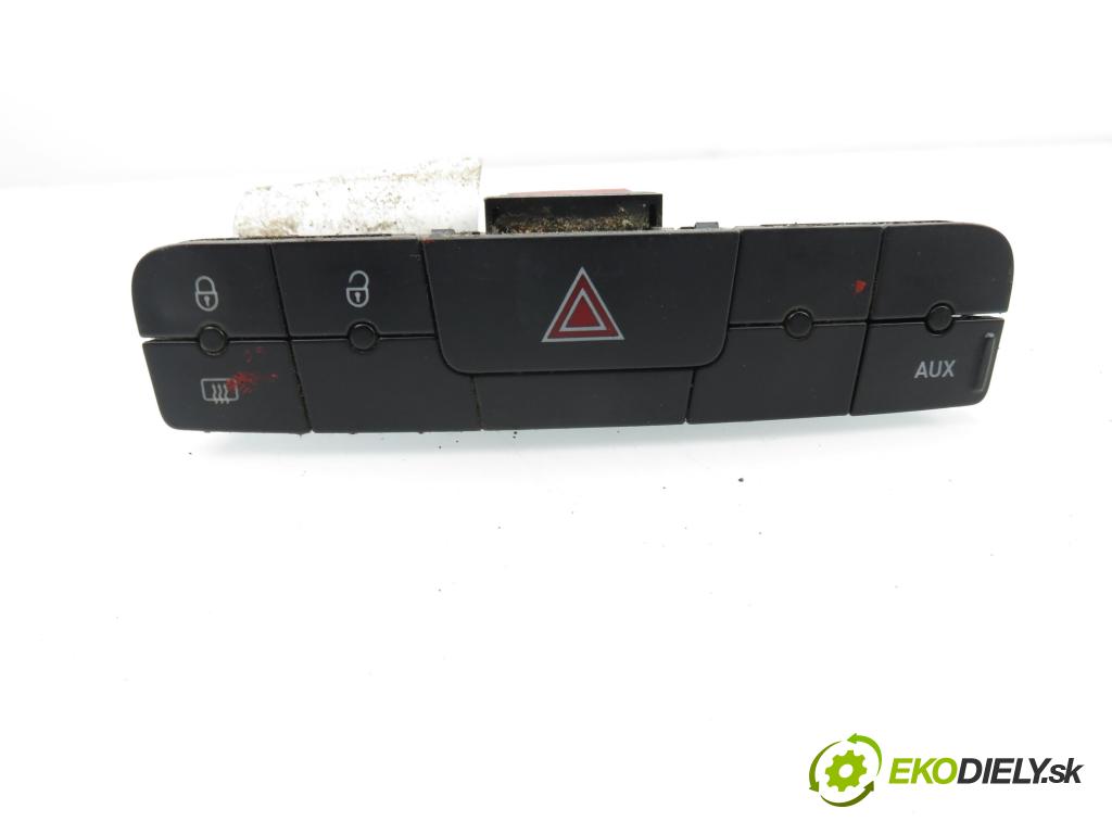 SEAT IBIZA IV (6J5, 6P1) HB 2009 59,00 1.4 TDI - BMS 1422,00 prepínač výstražných (núdzových) 6J0927137C