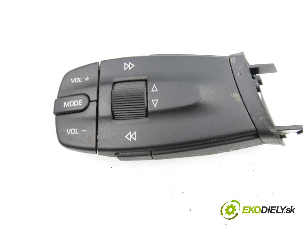 SEAT IBIZA IV (6J5, 6P1) HB 2009 59,00 1.4 TDI - BMS 1422,00 páčka/prepínač 7H0953503BL