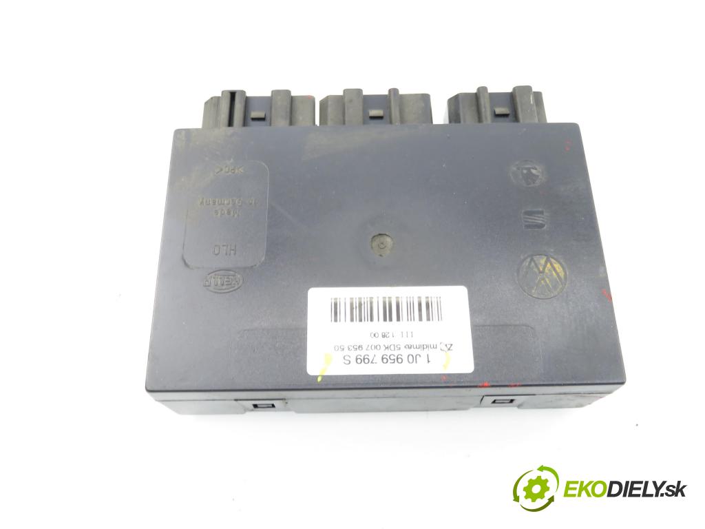 SEAT LEON (1M1) HB 2001 74,00 1.6 - APF 1595,00 MODUL komfortu 1J0959799S