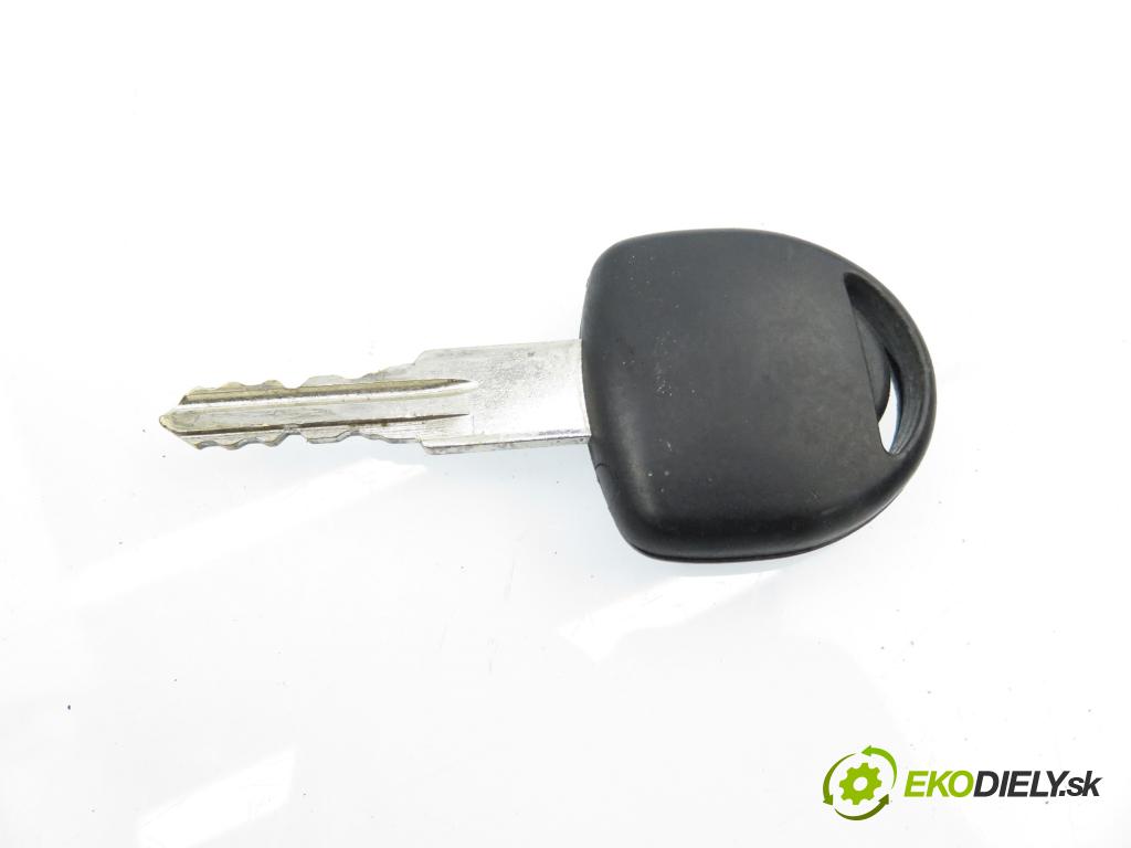 OPEL ZAFIRA A Nadwozie Wielkopojemne (MPV) (T98)  MINIVAN 2001 74,00 2.0 DTI 16V 101 - Y 20 DTH 1995,00 spinačka 24445098 ; 5WK4763 ; 90589313 (Spínacia skrinka)