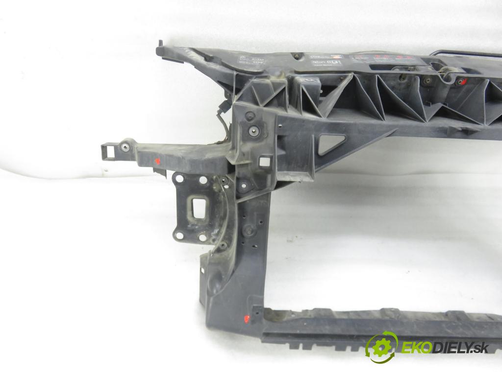 SEAT ALTEA (5P1) HB 2005 77,00 1.9 TDI - BXE 1896,00 Držiak predný 5P0805588B