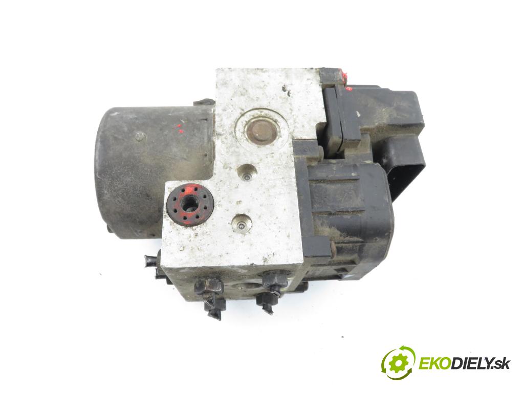 VW PASSAT B5 Variant (3B5) KOMBI 1998 110,00 1.8 T - AEB 1781,00 Pumpa ABS 0273004261 ; 0265216559 (Pumpa ABS)