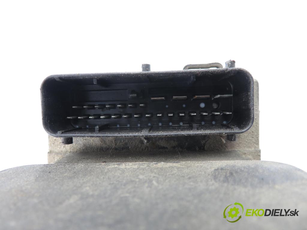 VW PASSAT B5 Variant (3B5) KOMBI 1998 110,00 1.8 T - AEB 1781,00 Pumpa ABS 0273004261 ; 0265216559 (Pumpa ABS)