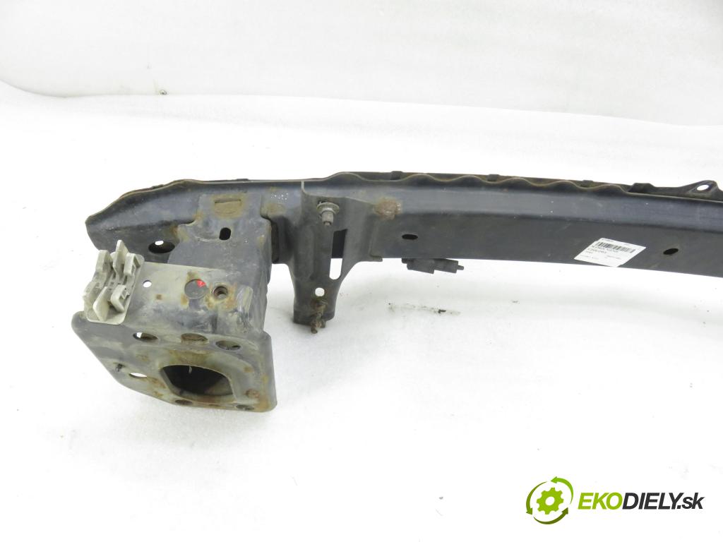 FORD FIESTA VI Van HB 2010 51,00 1.4 TDCi - KVJA 1399,00 Výstuha čelné 8V5117K876BG