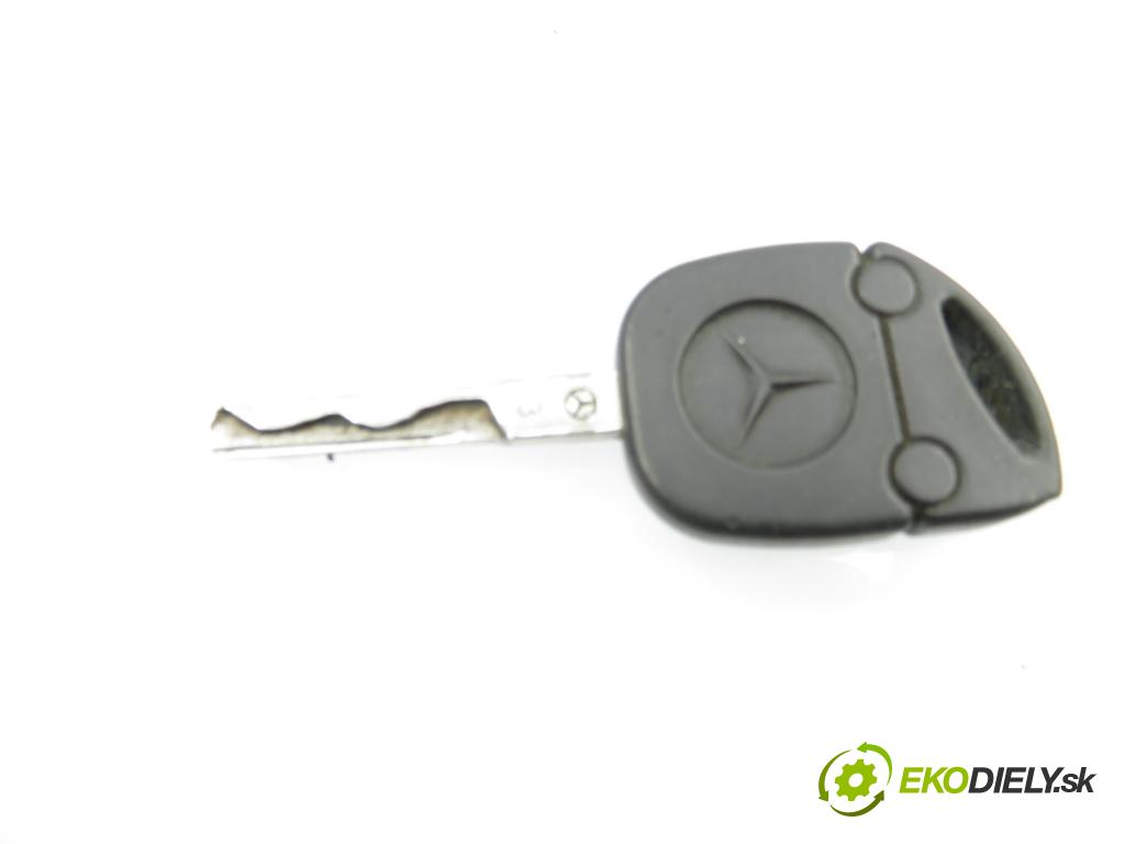 MERCEDES-BENZ VANEO (414) MINIVAN 2005 67,00 1.7 CDI (414.700) - OM 668.914 1689,00 spinačka (Spínacia skrinka)