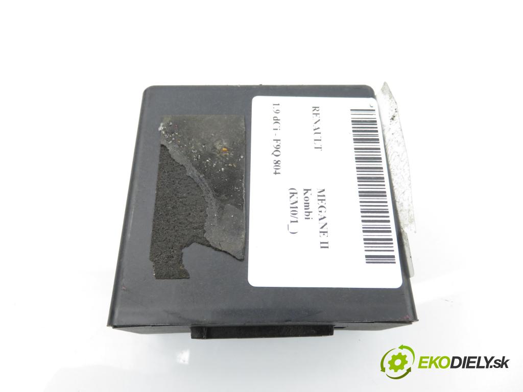 RENAULT MEGANE II Kombi (KM0/1_) KOMBI 2004 96,00 1.9 dCi - F9Q 804 1870,00 Riadiaca jednotka ťažného oka 321138
