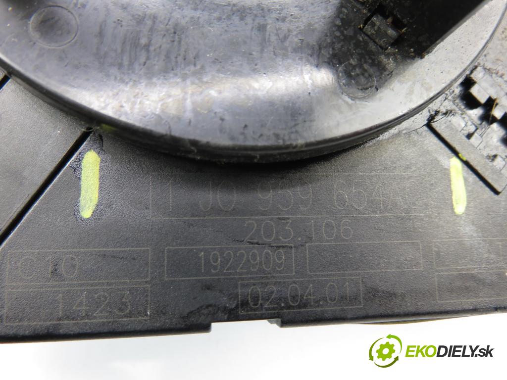 VW PASSAT B5.5 (3B3) SEDAN 2001 96,00 1.9 TDI PD 130 - AVF 1896,00 PÁSKA: air BAG 1J0959654AC