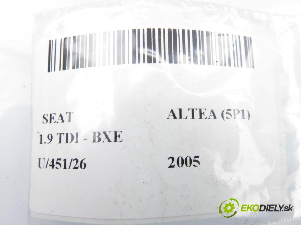 SEAT ALTEA (5P1) HB 2005 77,00 1.9 TDI PD 105 - BXE 1896,00 Motorček stieračov 0390241759 ; 5P0955120A ; 5P0955024C