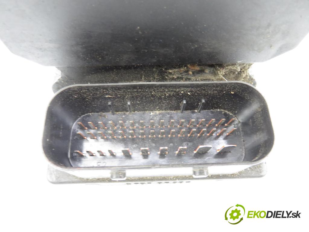 FORD MONDEO III Turnier (BWY) KOMBI 2006 96,00 2.0 TDCi - FMBA 1998,00 Pumpa ABS 0265950155 ; 0265225338 (Pumpa ABS)