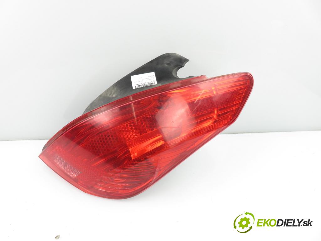 PEUGEOT 308 (4A_, 4C_) HB 2007 88,00 1.6 VTi 120 - 5FW (EP6) 1598,00 Svetlo pravé zadné 9680425680