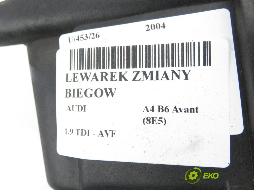 AUDI A4 Avant (8E5, B6) KOMBI 2004 96,00 1.9 TDI - AVF 1896,00 ZVEDÁK: