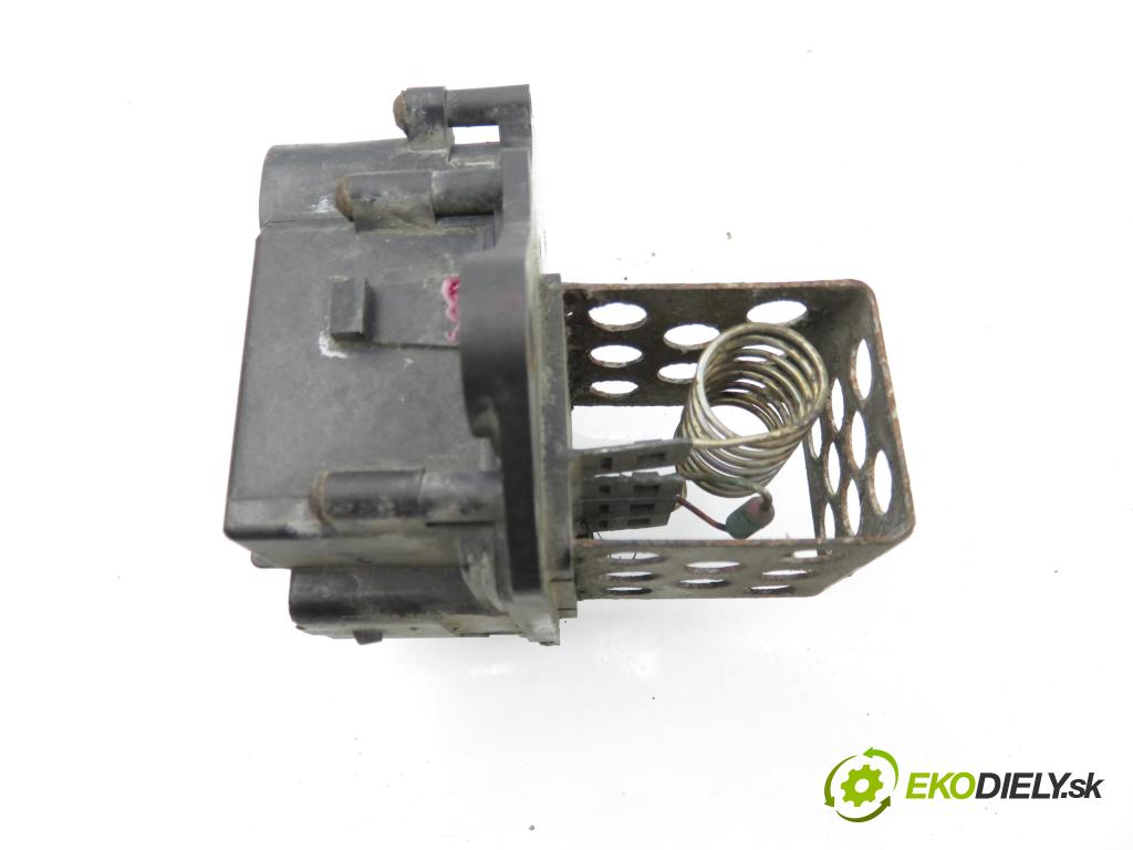 CITROEN C4 Grand Picasso I (UA_) MINIVAN 2006 80,00 1.6 HDi - 9HZ (DV6TED4) 1560,00 rezistor / reostat ventilátora 9658508980 ; 8241005