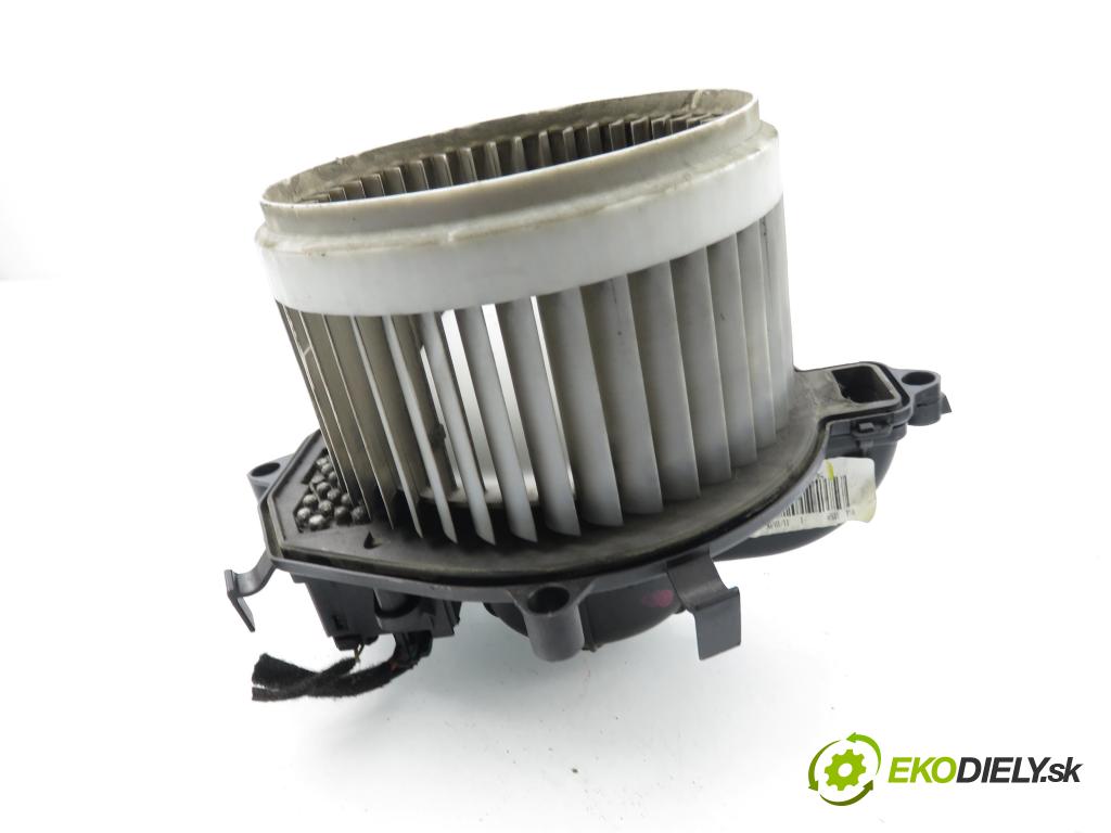 CITROEN C4 Grand Picasso I (UA_) MINIVAN 2006 80,00 1.6 HDi - 9HZ (DV6TED4) 1560,00 Ventilátor vetráku 5E2228000 ; 9654652480
