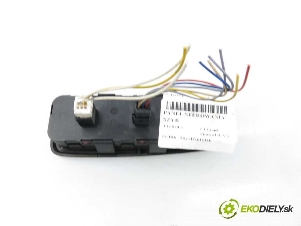 CITROEN C4 Grand Picasso I (UA_) MINIVAN 2006 80,00 1.6 HDi - 9HZ (DV6TED4) 1560,00 Panel ovládania okien 96590658XT