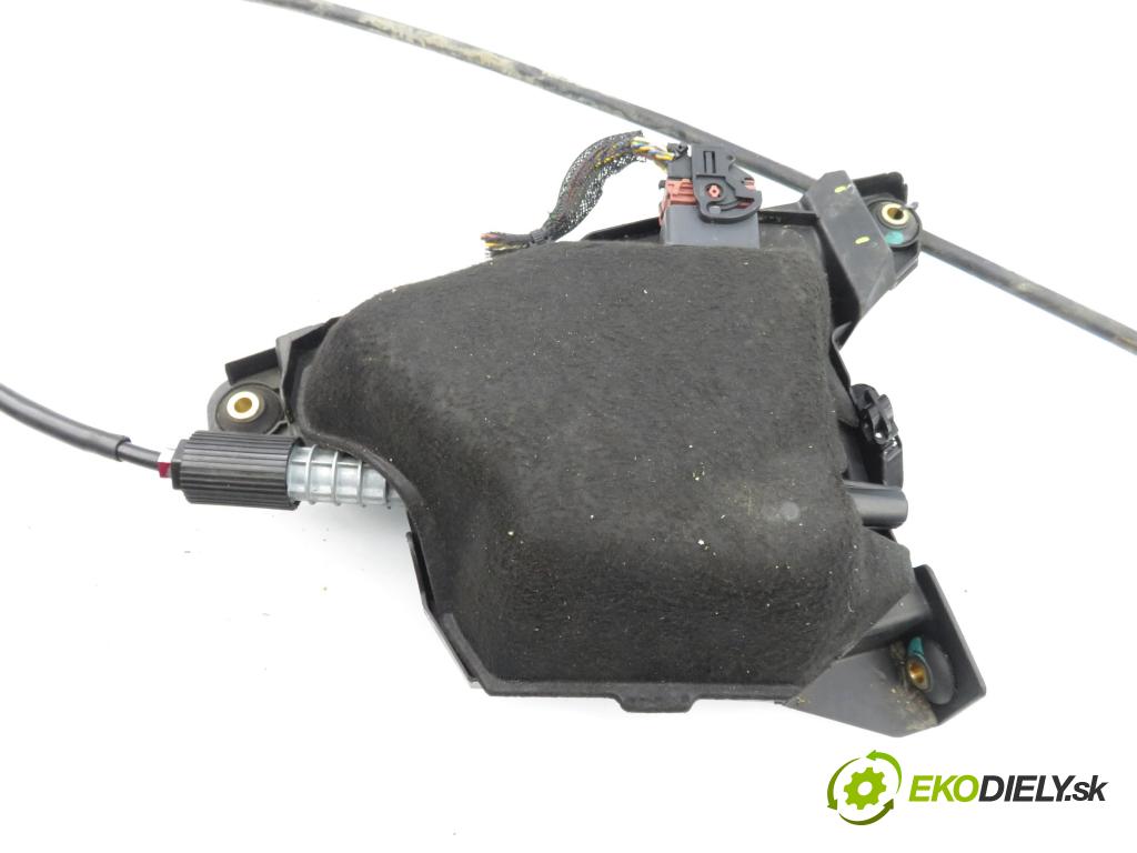 CITROEN C4 Grand Picasso I (UA_) MINIVAN 2006 80,00 1.6 HDi - 9HZ (DV6TED4) 1560,00 BRZDA: ručny elektrický 9682749180 ; A2C53092224 ; 0204280088