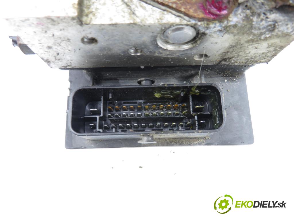 CITROEN C4 Grand Picasso I (UA_) MINIVAN 2006 80,00 1.6 HDi - 9HZ (DV6TED4) 1560,00 Pumpa ABS 9661963780 ; 0265950464 (Pumpa ABS)