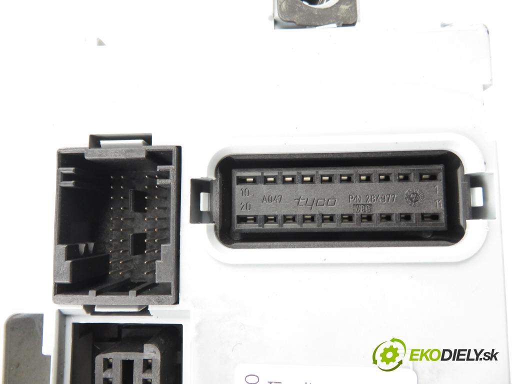 LANCIA MUSA (350_) HB 2005 70,00 1.4 - 843 A 1.000 1368,00 MODUL BSI 51754987