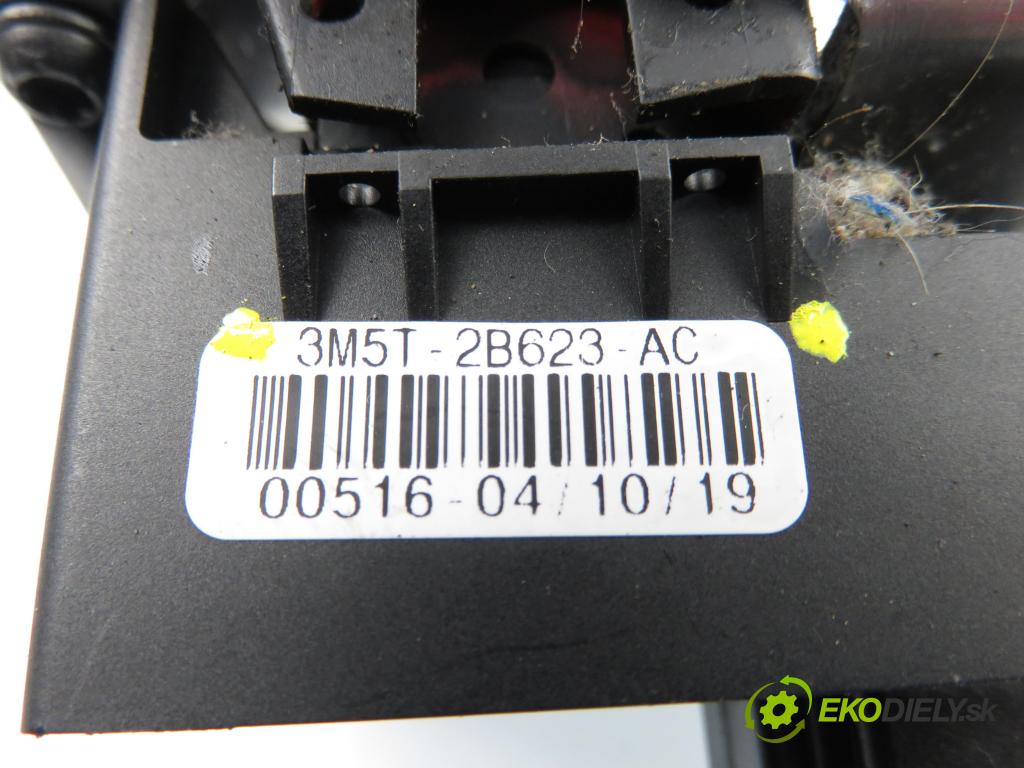 FORD FOCUS C-MAX (DM2) MINIVAN 2005 80,00 1.6 TDCi 109 - G8DB 1560,00 vypínač brzdy MANUÁLNY: 3M5T2B623AC