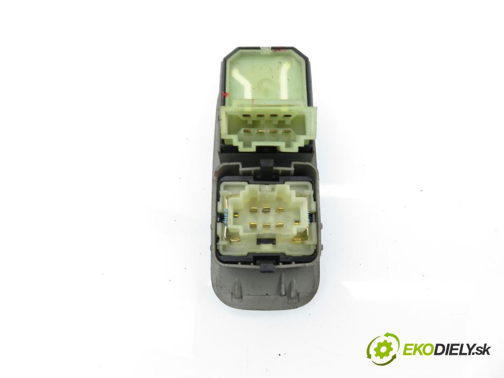 VW SHARAN (7M8, 7M9, 7M6) MINIVAN 1999 81,00 1.9 TDI - AFN 1896,00 Panel ovládania okien 7M0867255 ; 95VWA17167