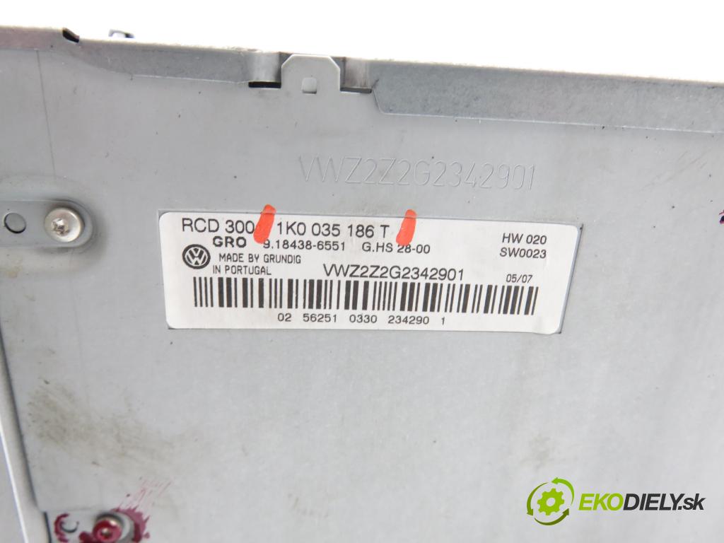 VW GOLF V (1K1) HB 2007 77,00 1.9 TDI - BLS 1896,00 RADIO CD 1K0035186T