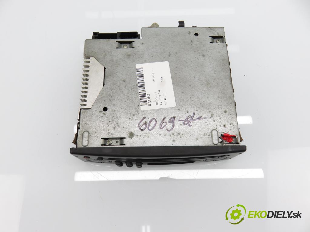 RENAULT THALIA I (LB0/1/2_) SEDAN 2006 43,00 1.2 - D7F 744 1149,00 RADIO 8200633643