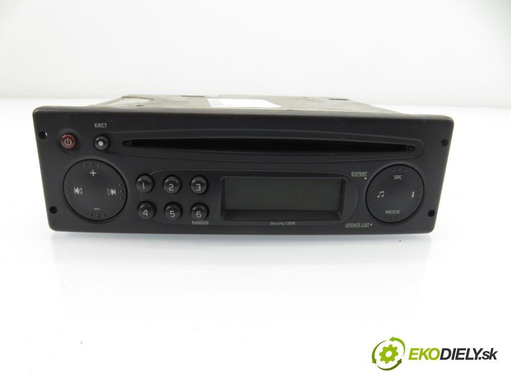 RENAULT THALIA I (LB0/1/2_) SEDAN 2006 43,00 1.2 - D7F 744 1149,00 RADIO 8200633643