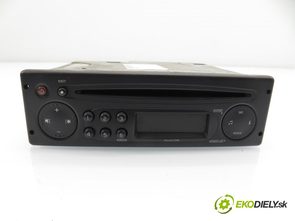 RENAULT THALIA I (LB0/1/2_) SEDAN 2006 43,00 1.2 - D7F 744 1149,00 RADIO 8200633643