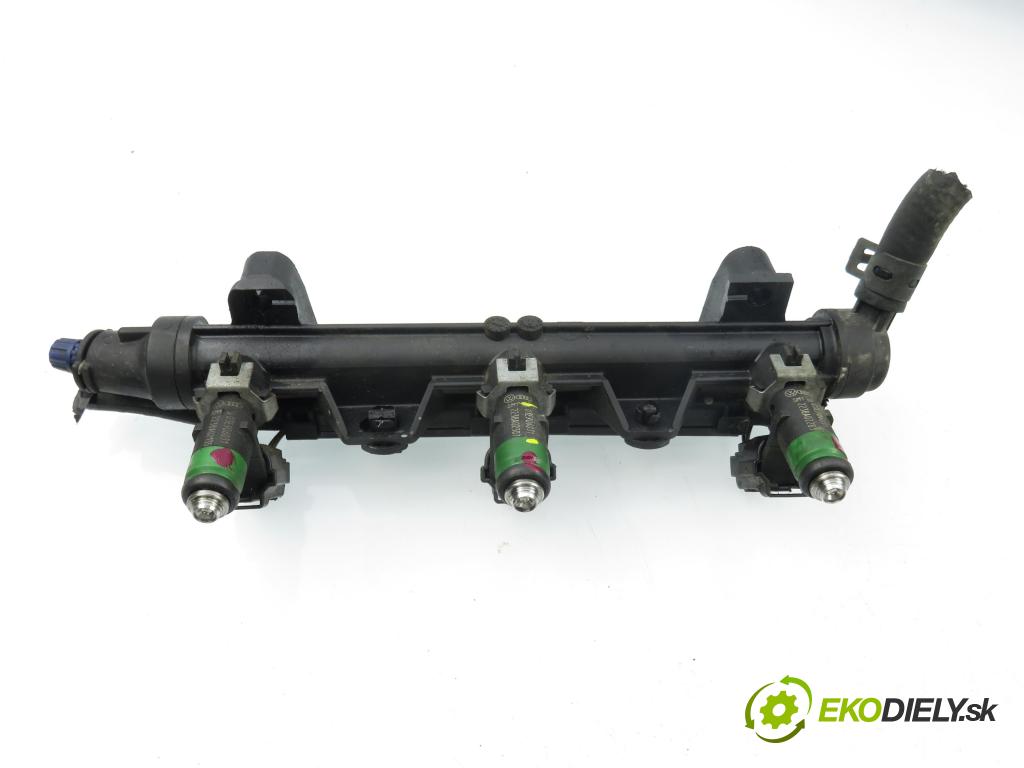VW POLO (9N_) HB 2002 47,00 1.2 12V 64 - AZQ 1198,00 Lišta vstrekovacia 03E906031 ; 03E133320 ; 03E133319 (Vstrekovacia lišta)