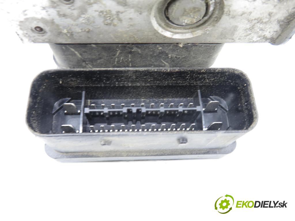 FORD FIESTA VI Van HB 2010 51,00 1.4 TDCi - KVJA 1399,00 Pumpa ABS 06210955813 ; 8V512M110AD ; 06210213174 (Pumpa ABS)