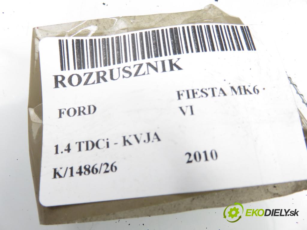 FORD FIESTA VI Van HB 2010 51,00 1.4 TDCi - KVJA 1399,00 Štartér 8V2111000AD (Štartér)
