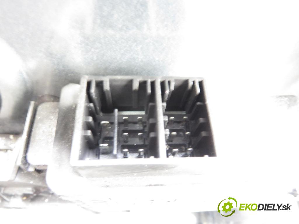 VW POLO (9N_) HB 2005 51,00 1.4 TDI - BNM 1422,00 Mechanizmus okien 3D 6Y2959802 ; 400911D ; 6Q0837751
