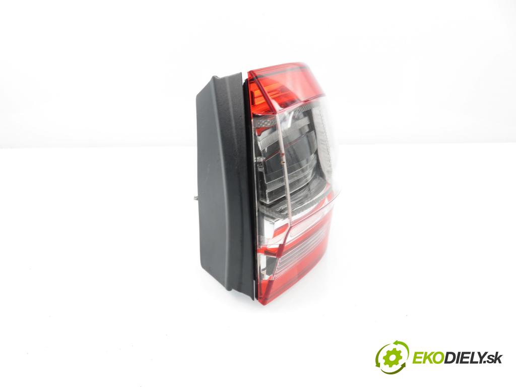 FORD S-MAX (WA6) MINIVAN 2014 147,00 2.2 TDCi - KNWA 2179,00 Svetlo pravé zadné