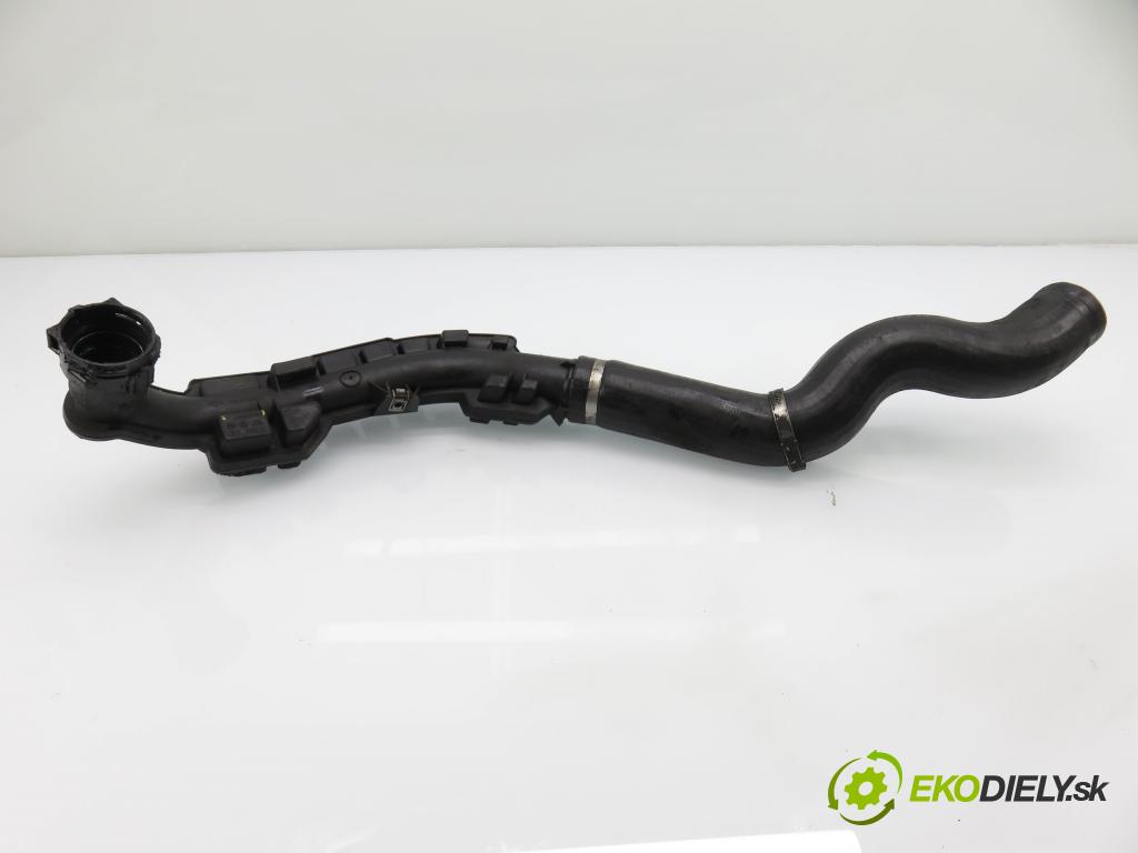RENAULT MASTER II Skrzynia (FD) FURGON 2006 84,00 2.5 dCi 120 - G9U 750 2464,00 Rúra intercoolera turba 8200646967 ; 8200646967A