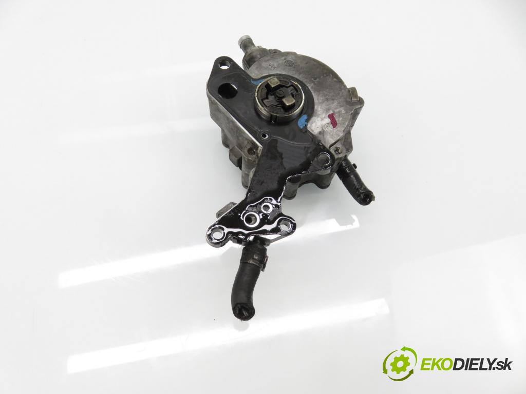SEAT ALTEA (5P1) HB 2005 77,00 1.9 TDI PD 105 - BXE 1896,00 pumpa vakuová 038145209C